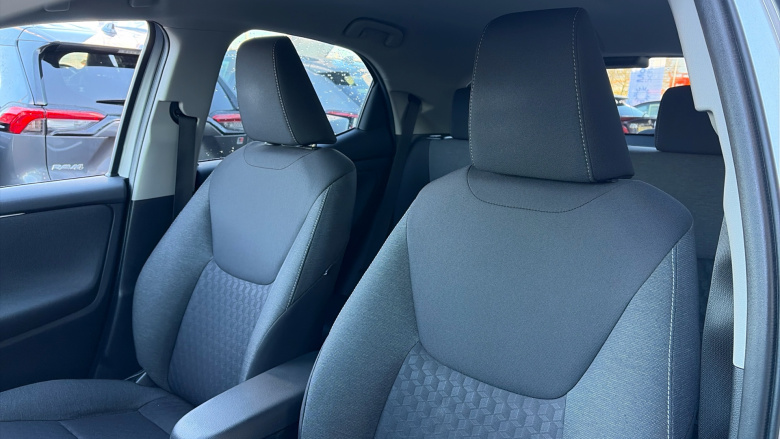 Toyota Yaris 1.5 Hybrid Design 5dr CVT Hybrid Hatchback